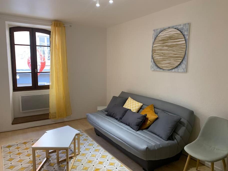 Aubenas : Beau Studio, Proche Du Chateau Exterior photo